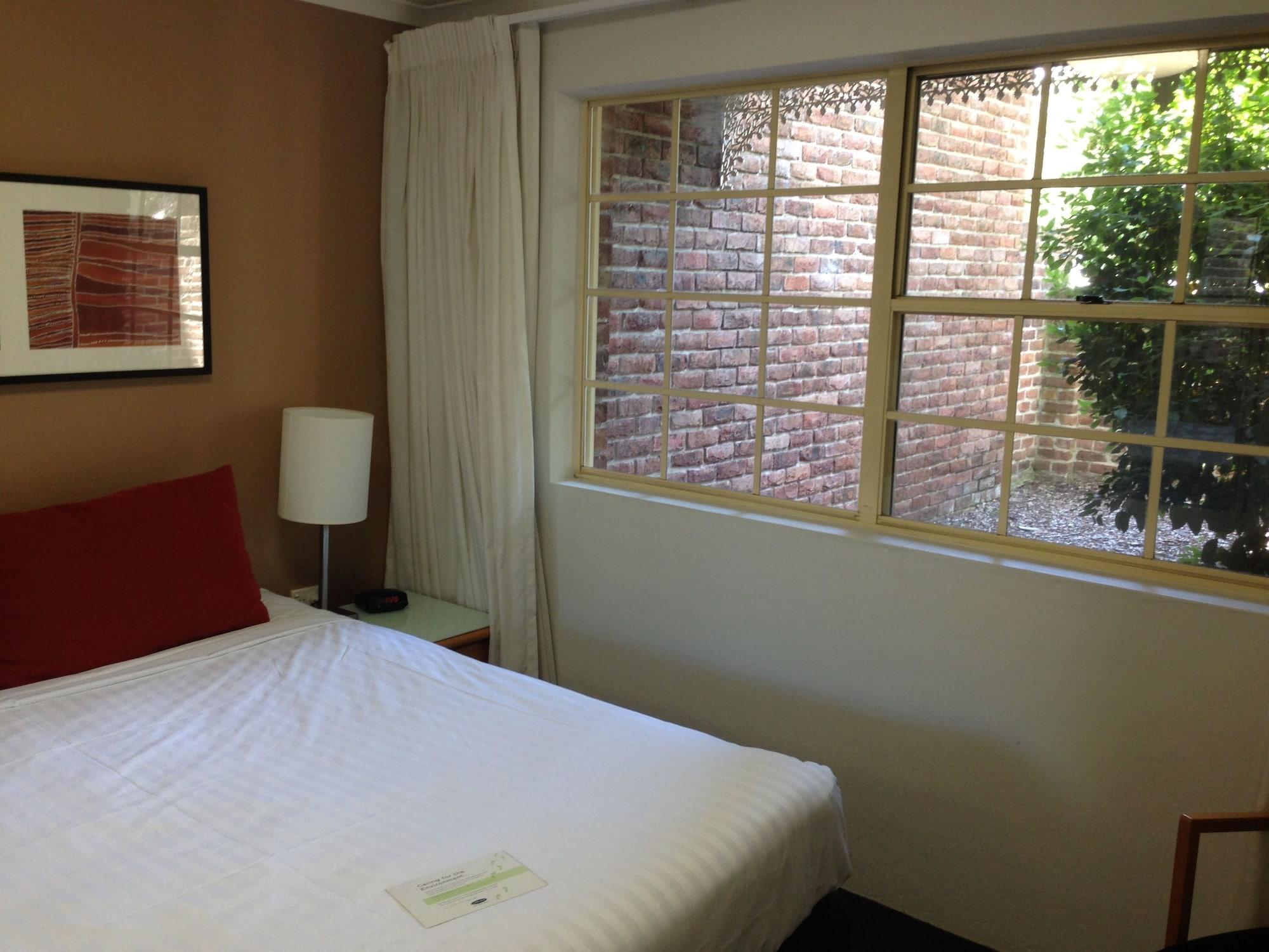 Adina Serviced Apartments Canberra Kingston Bagian luar foto