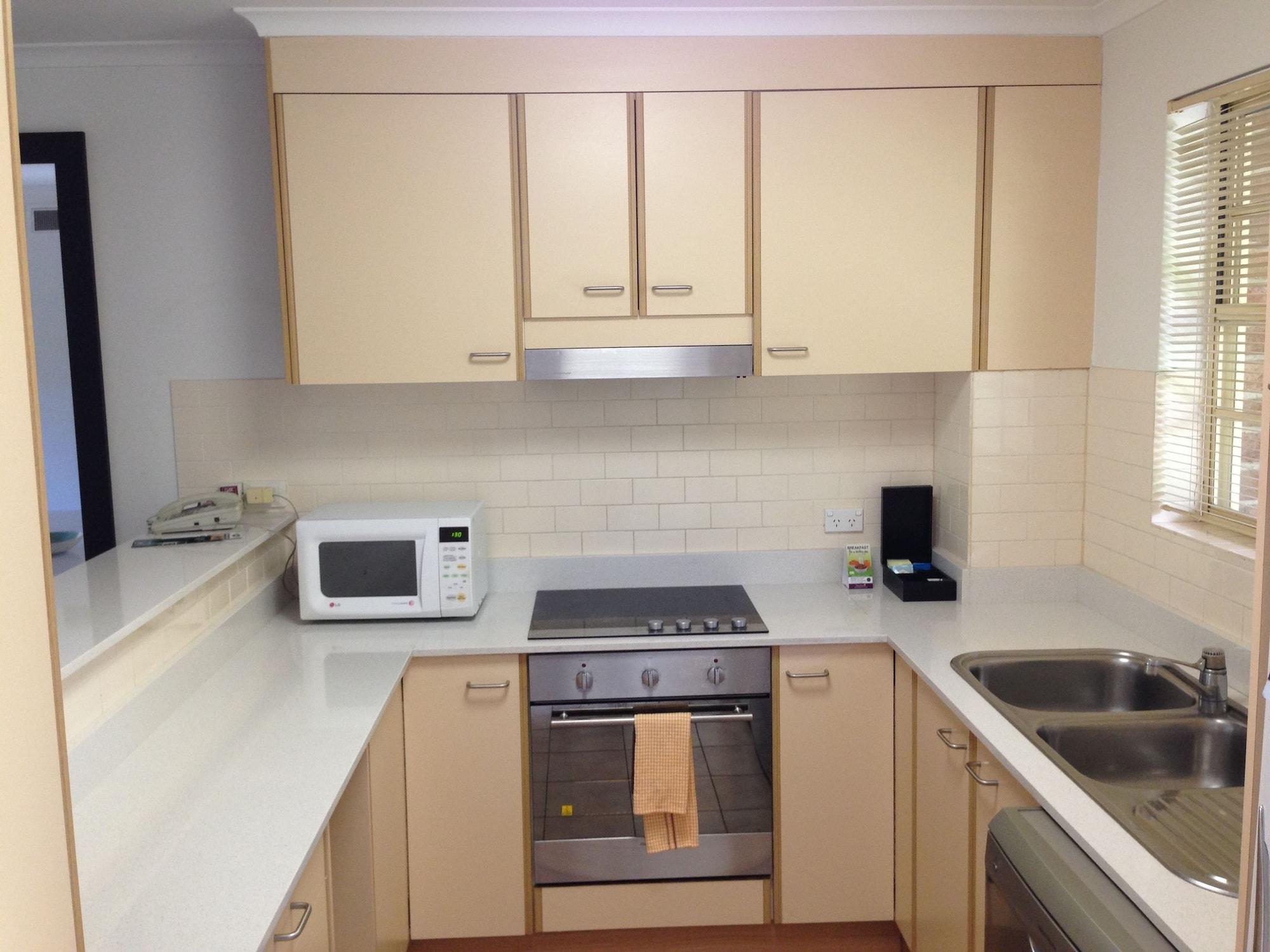 Adina Serviced Apartments Canberra Kingston Bagian luar foto