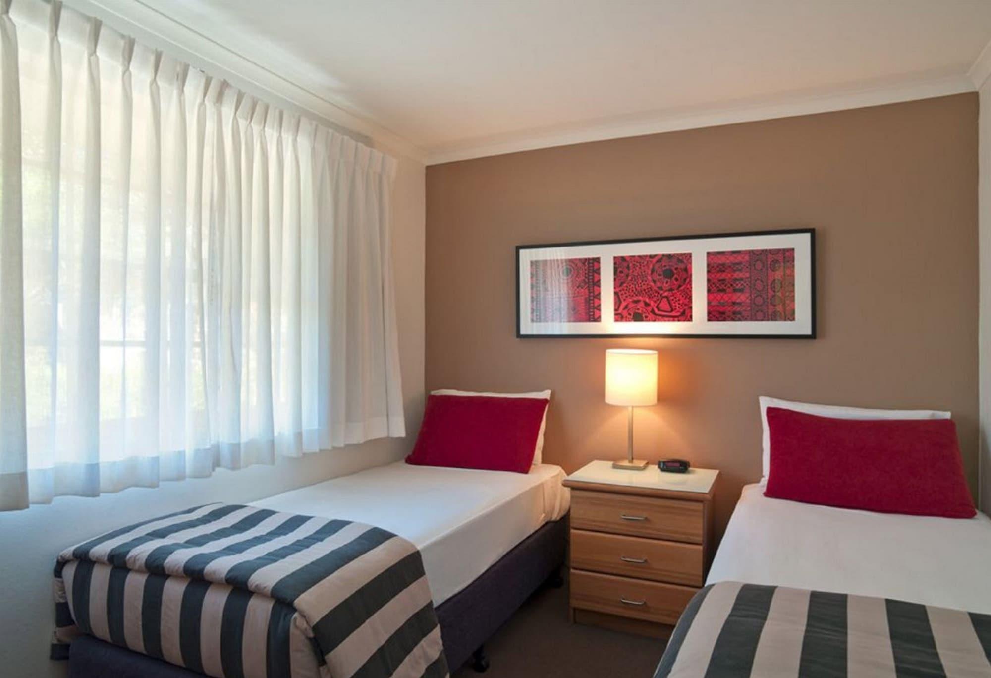 Adina Serviced Apartments Canberra Kingston Bagian luar foto