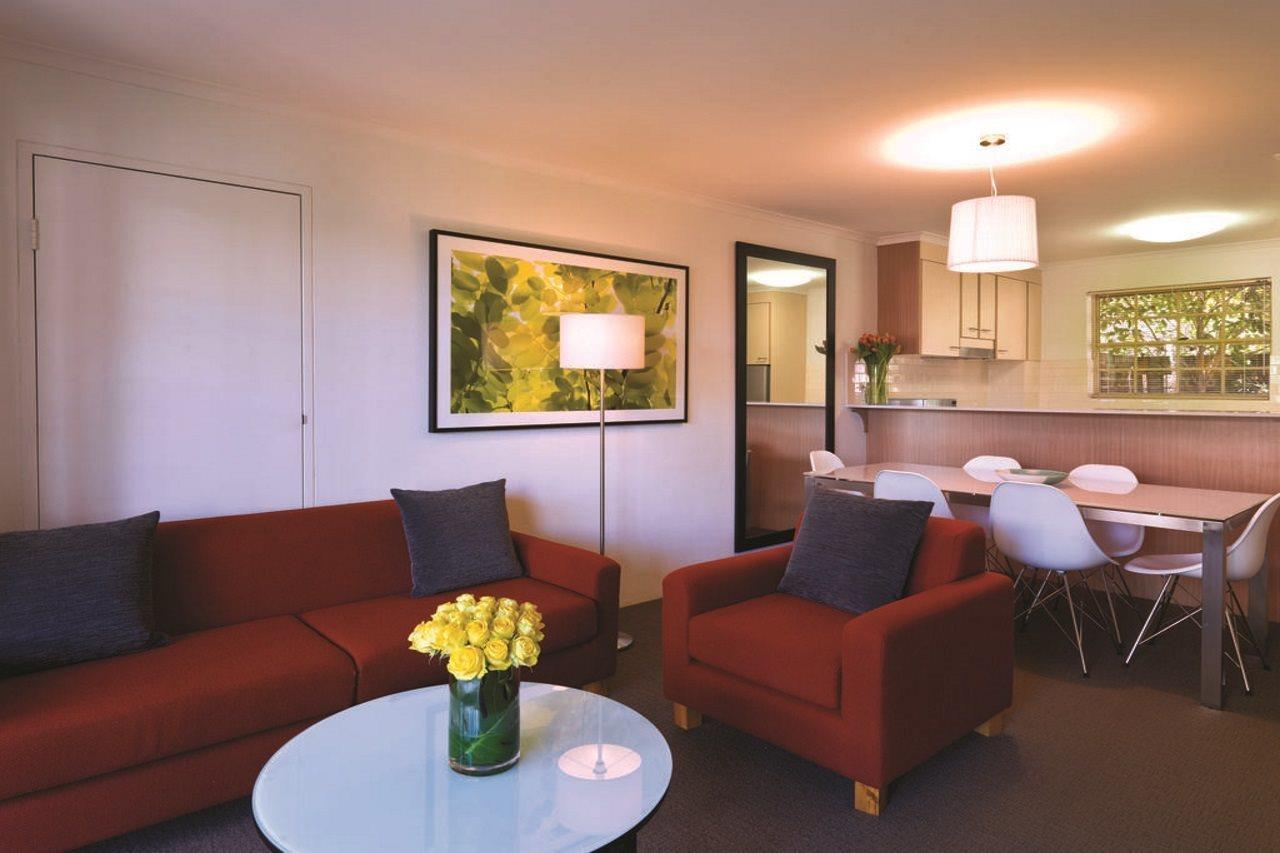 Adina Serviced Apartments Canberra Kingston Bagian luar foto