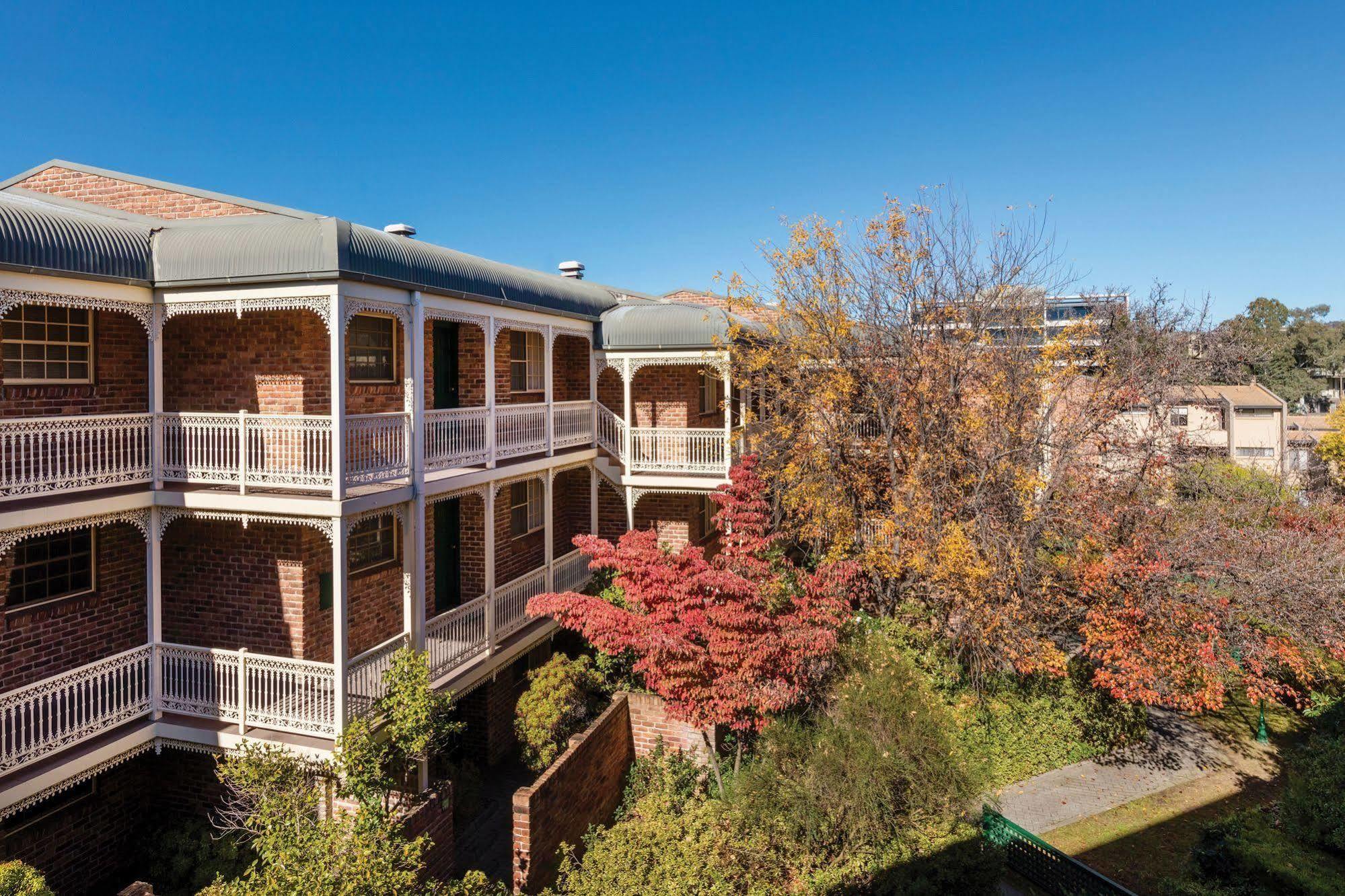 Adina Serviced Apartments Canberra Kingston Bagian luar foto